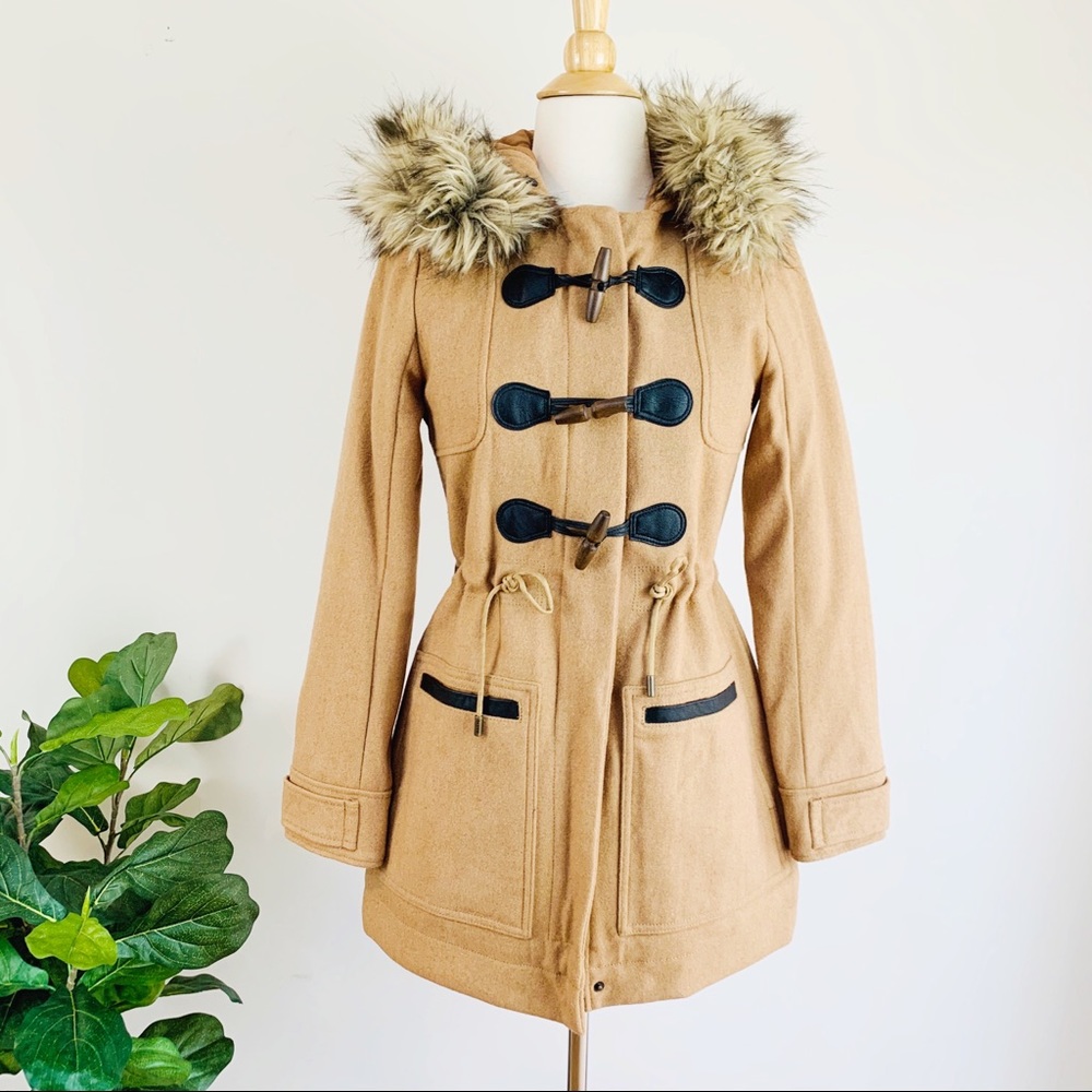 NEW Abercrombie & Fitch fur hooded caramel coat